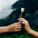 ka-saprast-ka-partneris-velas-skirties-psihologs-nosauca-2-klusas.webp.webp